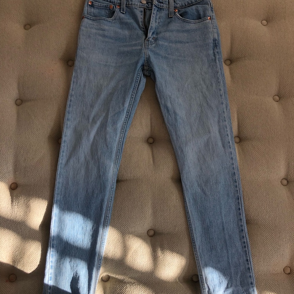 Men’s Light Wash Levi Strauss Jeans Vintage Look 30/32 Size